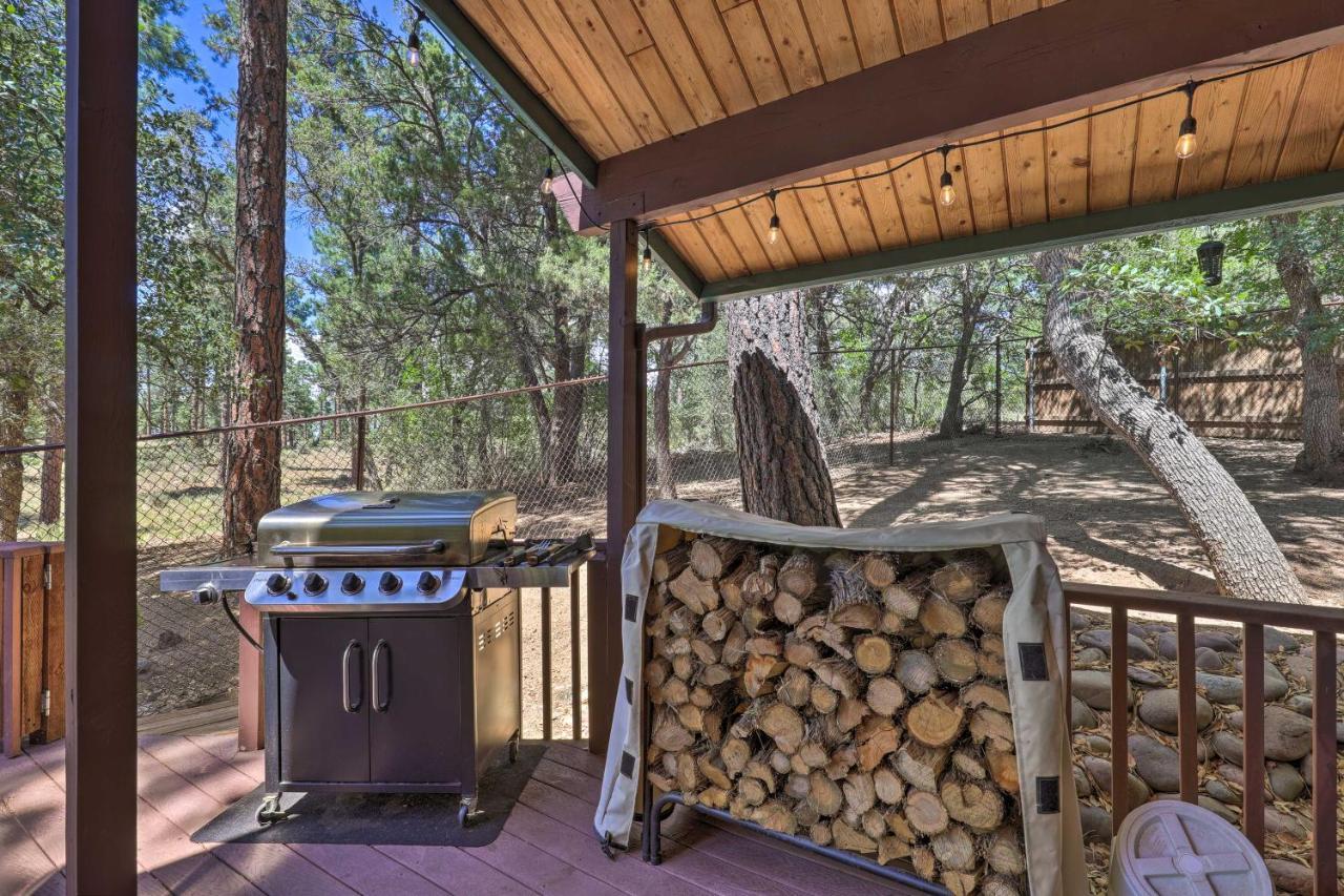 Rustic-Chic Prescott Cabin With Deck In Wooded Area! Luaran gambar