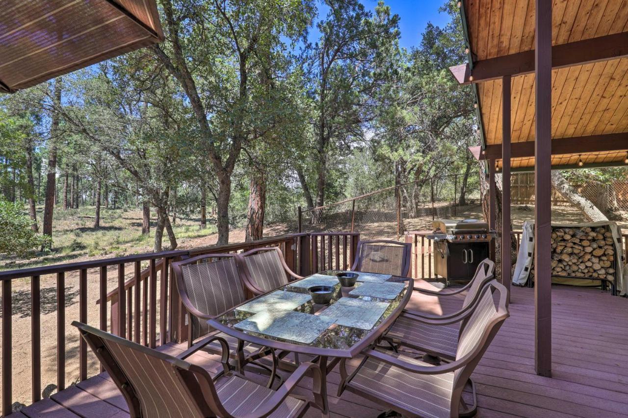 Rustic-Chic Prescott Cabin With Deck In Wooded Area! Luaran gambar